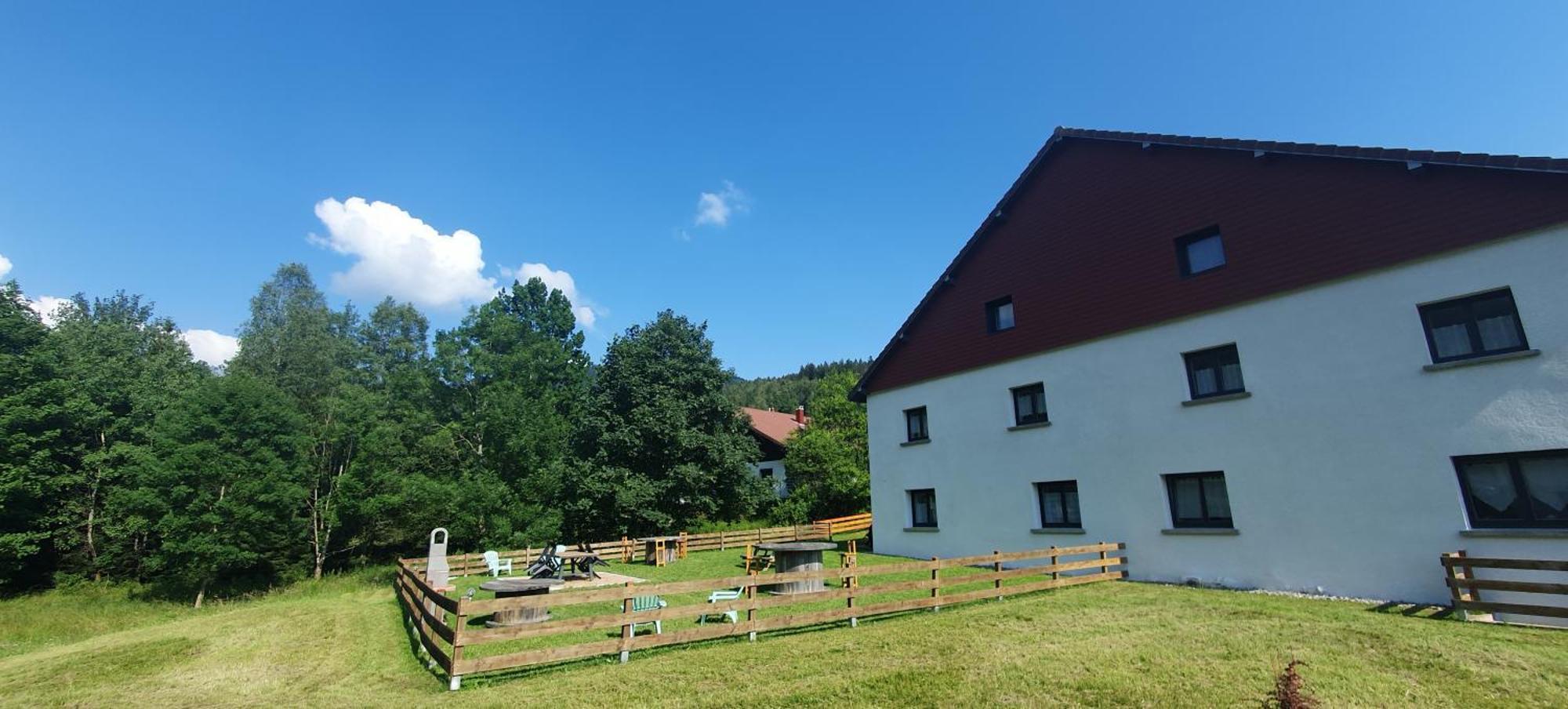 Appart Lievre 4 Etoiles Cornimont Bagian luar foto