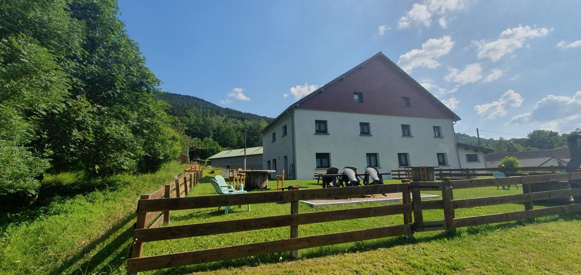 Appart Lievre 4 Etoiles Cornimont Bagian luar foto